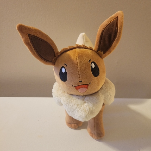 Pokémon Eevee Plush toy - Picture 2 of 6